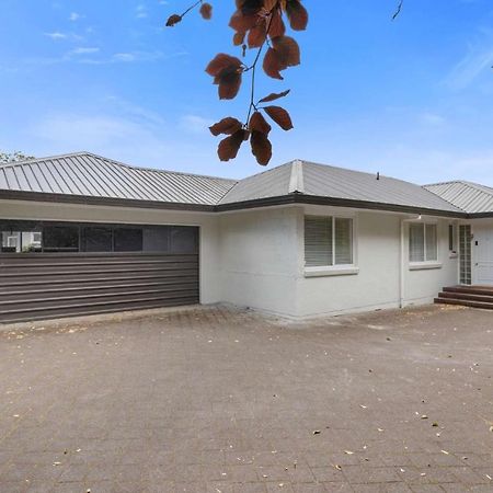 Lakeside Living - Lake Rotorua Holiday Home Esterno foto